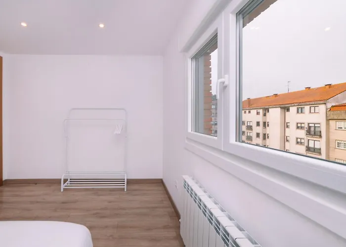 Lägenhet Recien Reformado En Redondela By Cabana Rentals *